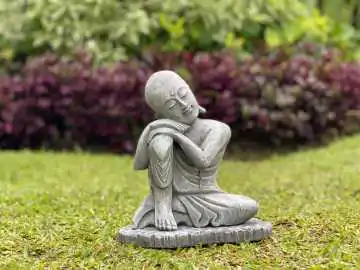 Amar - Buddha entspannt - rechtes Knie hoch, 25 cm H | Steinguss 